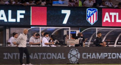 "زيدان يجب أن يستقيل".. ردود أفعال غاضبة من جماهير ريال مدريد عقب "سباعية" أتليتكو